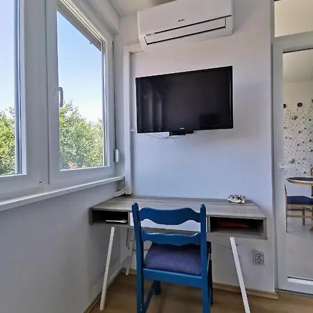 Luna In Biograd Center 公寓 *