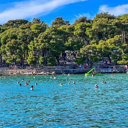 Luna In Biograd Center 公寓 *